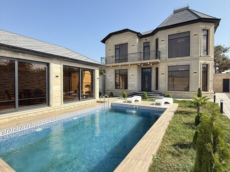 5 otaqlı həyət evi/bağ evi - Şüvəlan q. - 250 m²