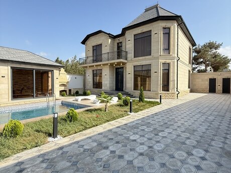 5 otaqlı həyət evi/bağ evi - Şüvəlan q. - 250 m²