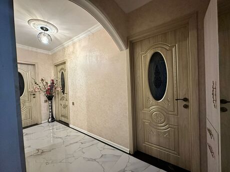 4 otaqlı köhnə tikili - Əhmədli q. - 110 m²