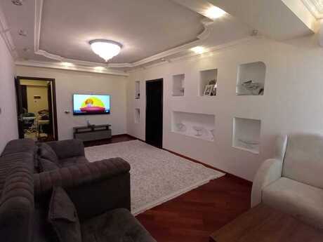 3-комнатная квартира, 98 м², 28 May: 250 000 ₼ 4