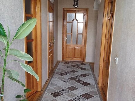 5 otaqlı həyət evi/bağ evi - Binəqədi q. - 160 m²