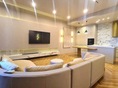 Объявление №5479716 - Баку, Сабаильский р., 2-комн., 100 м², 8/16 этаж