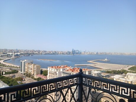 3 otaqlı mənzil, 153 m², Bayıl: 356 000 ₼ 5