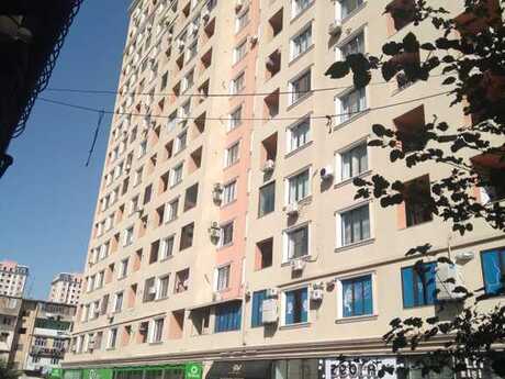 3 otaqlı yeni tikili - Elmlər Akademiyası m. - 147 m²