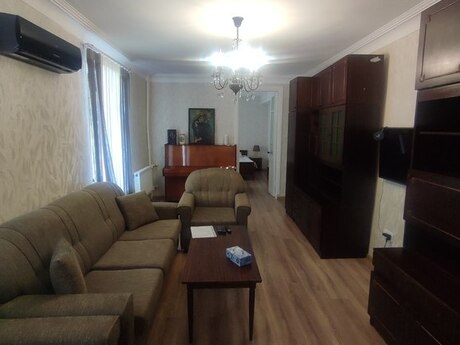 2 otaqlı köhnə tikili - İçəri Şəhər m. - 70 m²