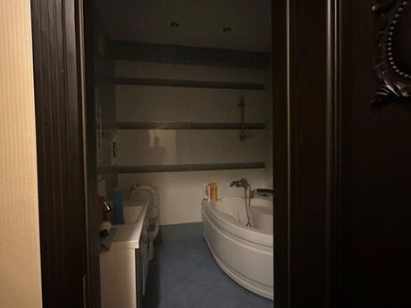 3-room apartment for rent, 115 m², Nəriman Nərimanov: 1 000 ₼/mo 5