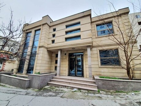 Объявление №5481310 - Баку, Ясамальский р., 7-комн., 300 м²