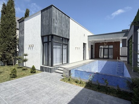 4 otaqlı həyət evi/bağ evi - Şüvəlan q. - 200 m²