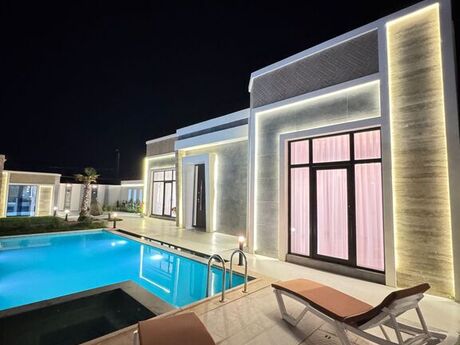 5 otaqlı həyət evi/bağ evi - Mərdəkan q. - 400 m²