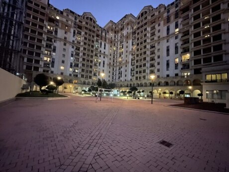 4-room apartment, 210 m², Clock Tower: 800 000 ₼ 5
