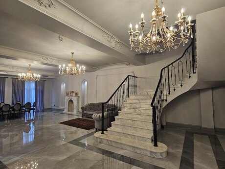 Elan №5485094 - Bakı, Badamdar q., 8 otaqlı, 430 m²