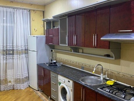 Kirayə 2 otaqlı mənzil, 90 m², 8 Noyabr: 800 ₼/ay 5