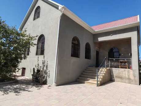 3 otaqlı həyət evi/bağ evi - Buzovna q. - 150 m²