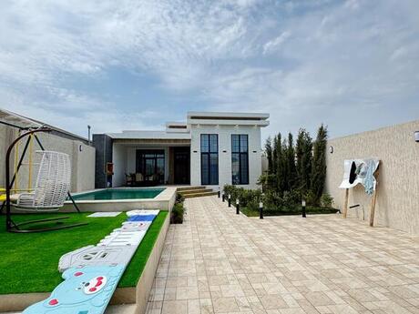 4 otaqlı həyət evi/bağ evi - Mərdəkan q. - 170 m²