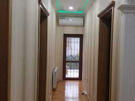 4 otaqlı həyət evi/bağ evi - Badamdar q. - 220 m²