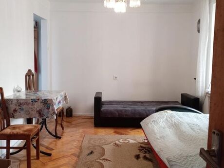 1 otaqlı köhnə tikili - Elmlər Akademiyası m. - 35 m²