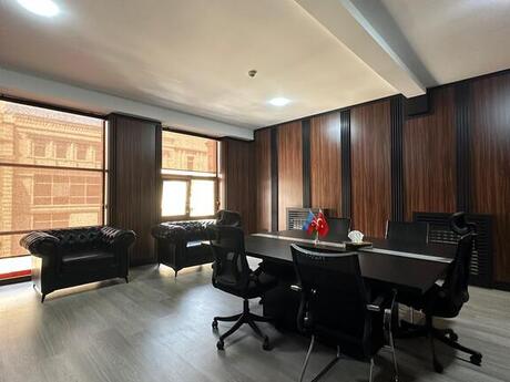 Объявление №5487388 - Баку, м. Нариман Нариманов, 13-комн., 630 м²