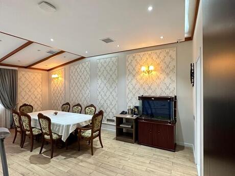 9 otaqlı ofis - Zabrat q. - 675 m²