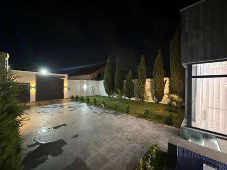 4 otaqlı həyət evi/bağ evi - Mərdəkan q. - 200 m²