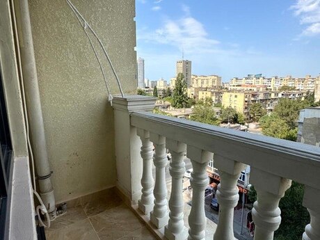 2 otaqlı yeni tikili - Elmlər Akademiyası m. - 68 m²