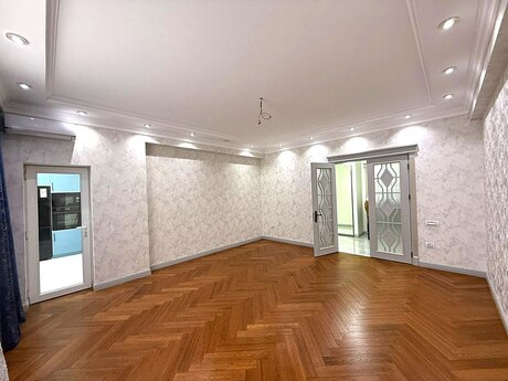Elan №5488868 - Bakı, Neftçilər m., 3 otaqlı, 100 m², 11/13 mərtəbə