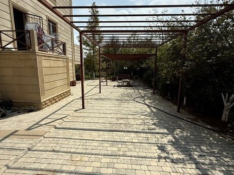 5 otaqlı həyət evi/bağ evi - Badamdar q. - 600 m²