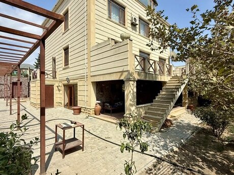5 otaqlı həyət evi/bağ evi - Badamdar q. - 600 m²