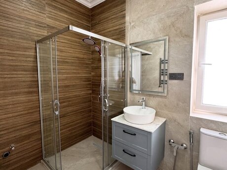 House with Garden, Villa For Sale