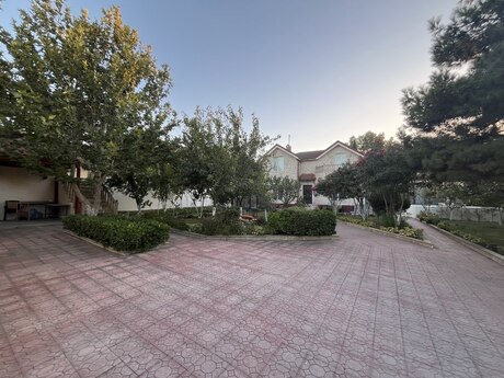 Elan №5490533 - Bakı, Bilgəh q., 4 otaqlı, 200 m²