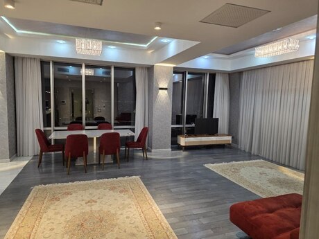 4-room apartment for rent, 180 m², Elmlər Akademiyası: 2 850 ₼/mo 2