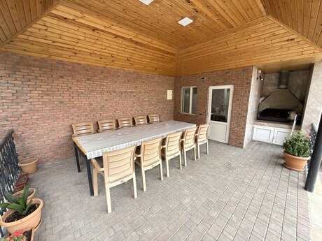 6 otaqlı həyət evi/bağ evi - Masazır q. - 500 m²