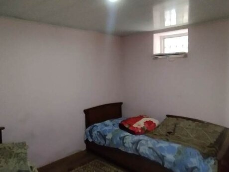 5 otaqlı həyət evi/bağ evi - Yeni Ramana q. - 150 m²