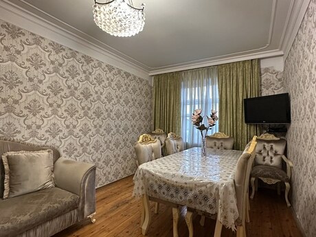 3 otaqlı mənzil, 80 m², Bakıxanov: 196 000 ₼ 5