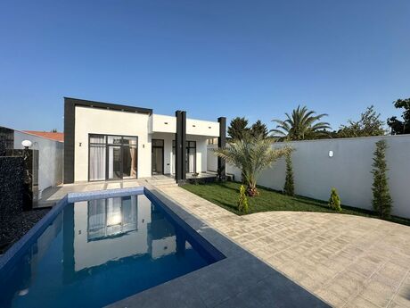 4 otaqlı həyət evi/bağ evi - Mərdəkan q. - 160 m²