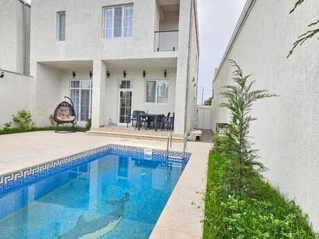 4 otaqlı həyət evi/bağ evi - Şüvəlan q. - 150 m²