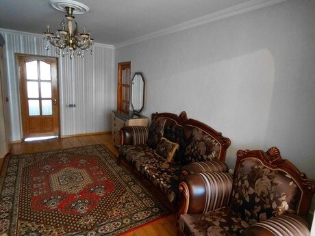 4 otaqlı köhnə tikili - Həzi Aslanov m. - 100 m²