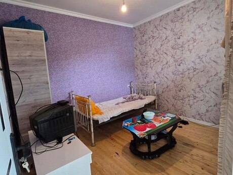 2 otaqlı həyət evi/bağ evi - Binə q. - 50 m²