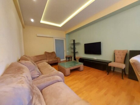 2 otaqlı yeni tikili - Şah İsmayıl Xətai m. - 95 m²