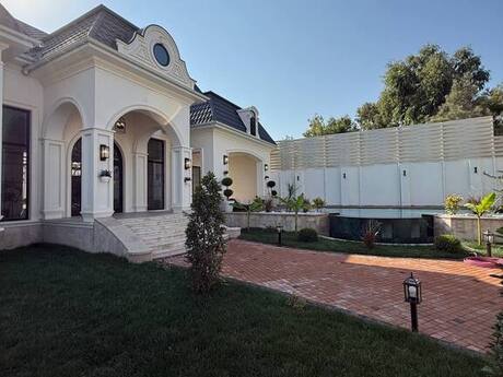 5 otaqlı həyət evi/bağ evi - Mərdəkan q. - 250 m²