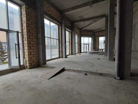 Obyekt - Şah İsmayıl Xətai m. - 155 m²