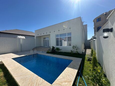 4 otaqlı həyət evi/bağ evi - Şüvəlan q. - 140 m²