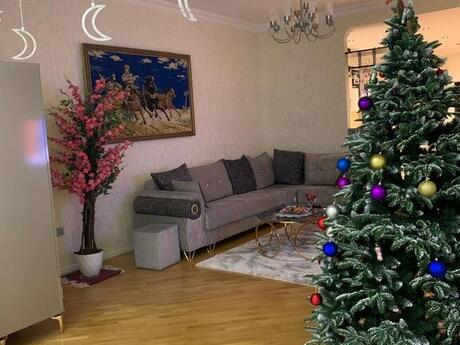3-room apartment, 82 m², 8 Noyabr: 258 000 ₼ 5