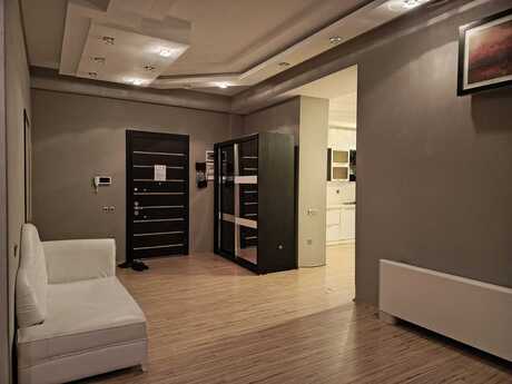 4 otaqlı yeni tikili - Elmlər Akademiyası m. - 230 m²
