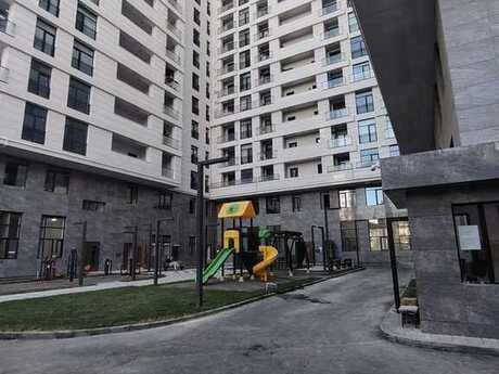 2-комн. новостройка - Насиминский р. - 72 м²