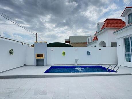 4 otaqlı həyət evi/bağ evi - Buzovna q. - 160 m²