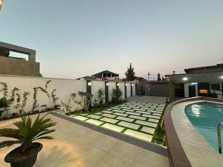 4 otaqlı həyət evi/bağ evi - Mərdəkan q. - 230 m²