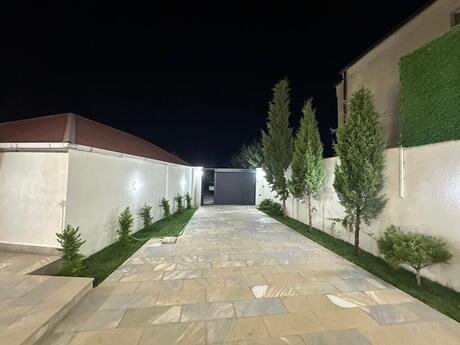 4 otaqlı həyət evi/bağ evi - Şüvəlan q. - 150 m²