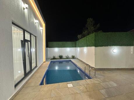 4 otaqlı həyət evi/bağ evi - Şüvəlan q. - 150 m²