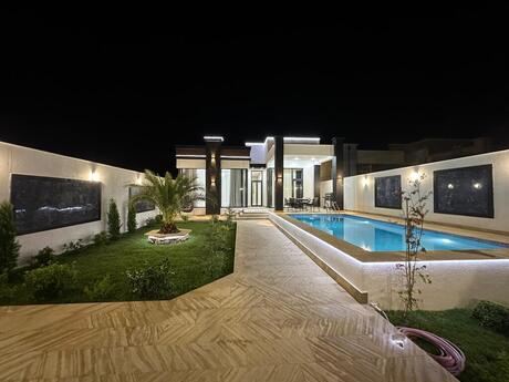 4 otaqlı həyət evi/bağ evi - Şüvəlan q. - 160 m²