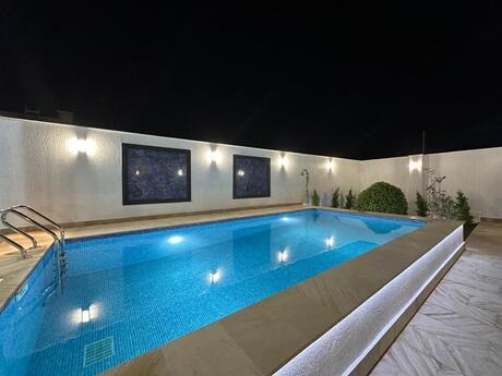 4 otaqlı həyət evi/bağ evi - Şüvəlan q. - 160 m²